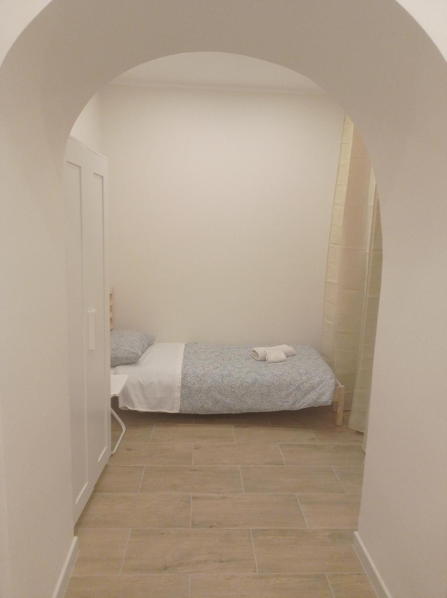 Duomo Apartament'S Napoli Bagian luar foto