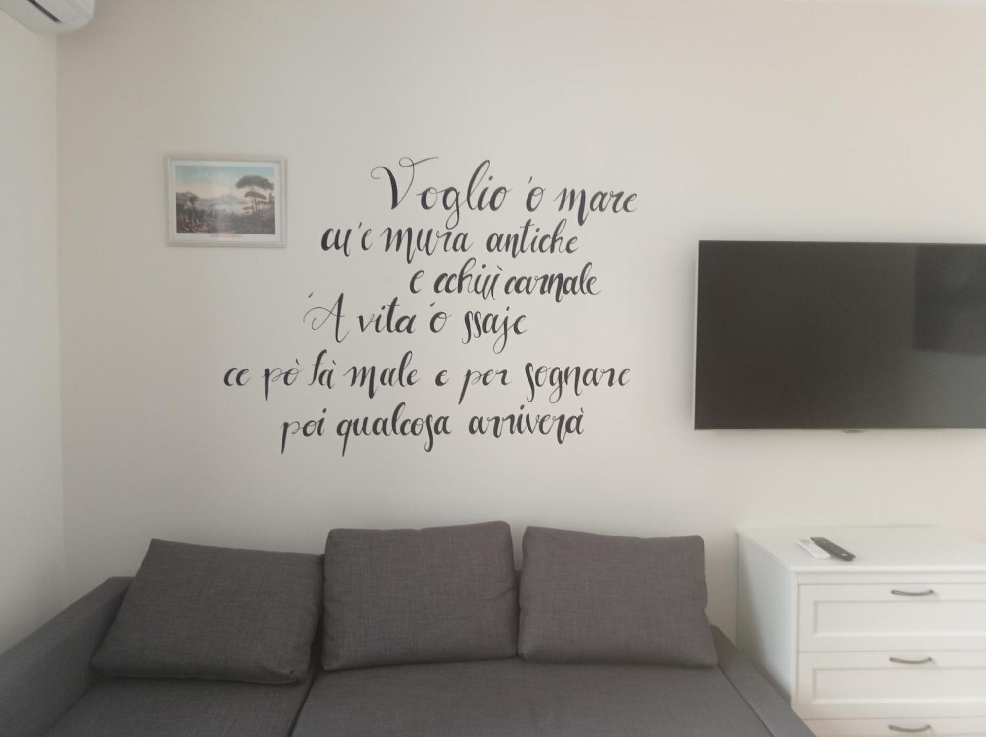 Duomo Apartament'S Napoli Bagian luar foto